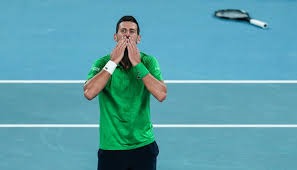 詹黑向詹姆斯致敬，并表示没詹姆斯、全明星都可能办不下去了！